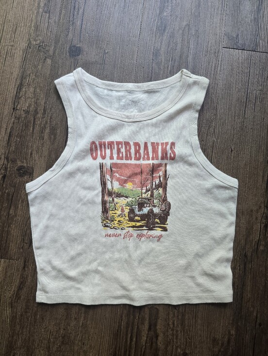 Tops - Outer Banks Graphic Cropped Tank Top